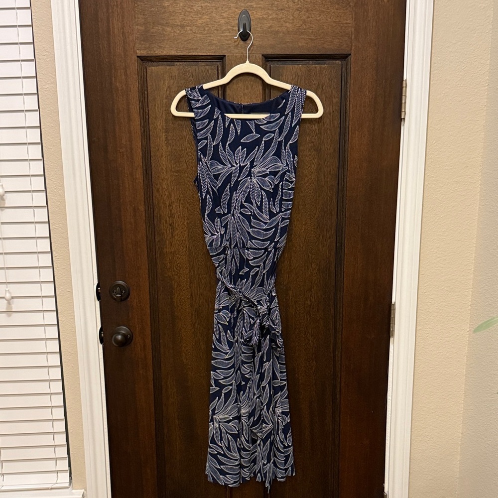Jessica Howard Navy and White Leaf Print Midi Dress